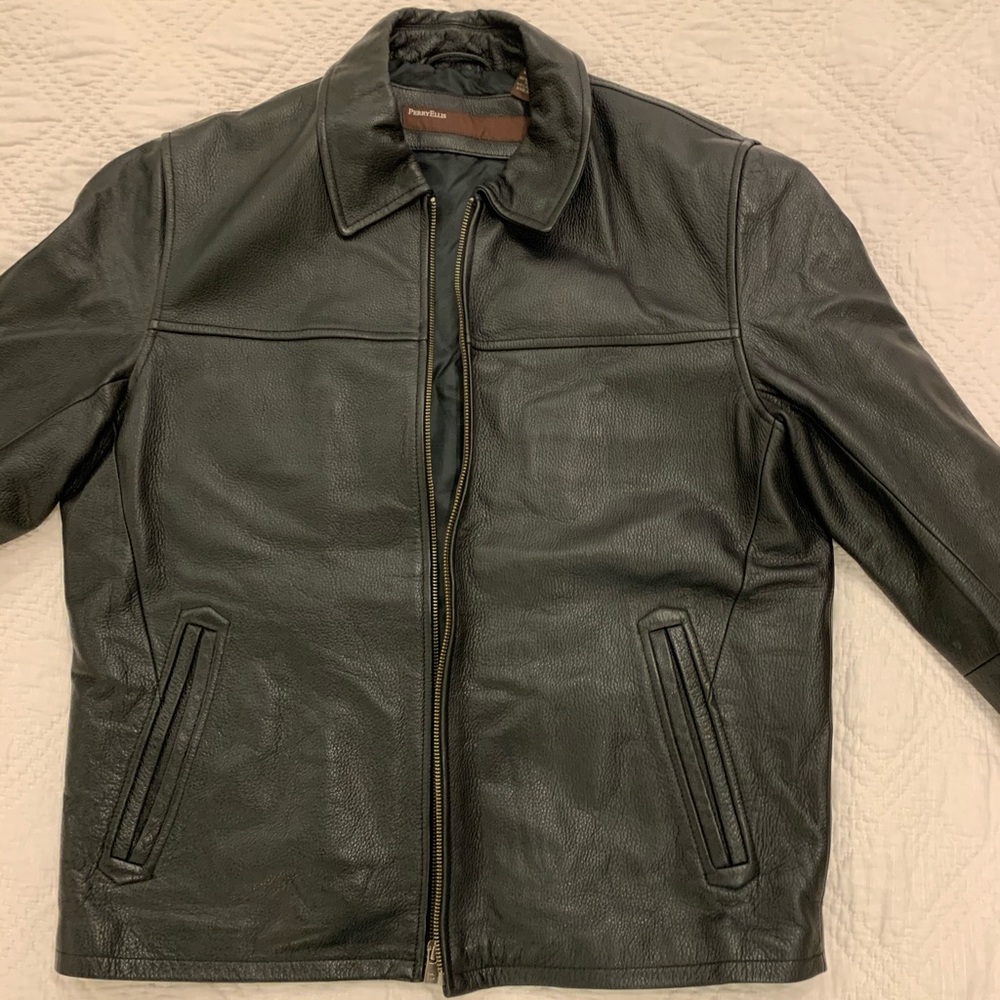 Perry Ellis black leather jacket size medium